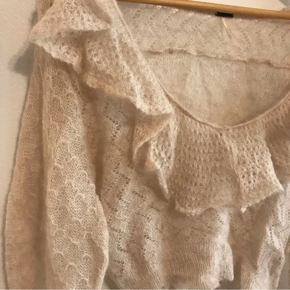 Free People Macaroon Lightweight Sweater - Picture 6 of 8
